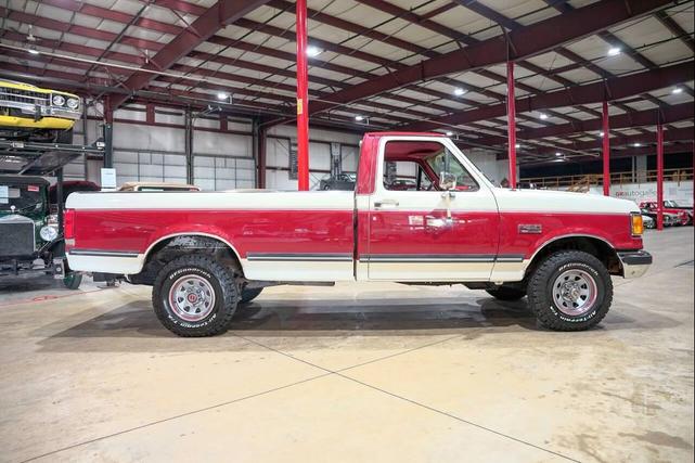 Photo of 1990 White Ford F-150