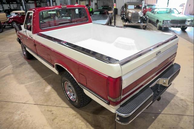 Photo of 1990 White Ford F-150