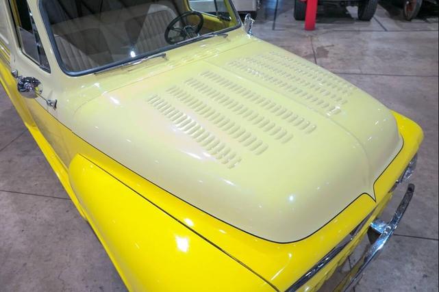 Photo of 1955 Yellow Ford F100