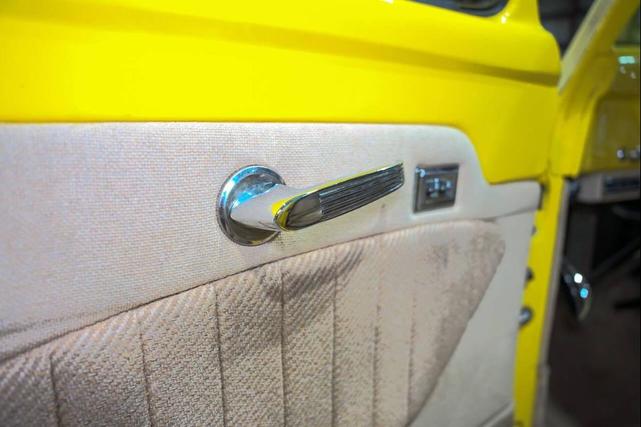 Photo of 1955 Yellow Ford F100