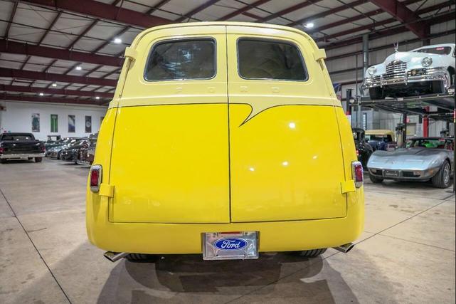 Photo of 1955 Yellow Ford F100