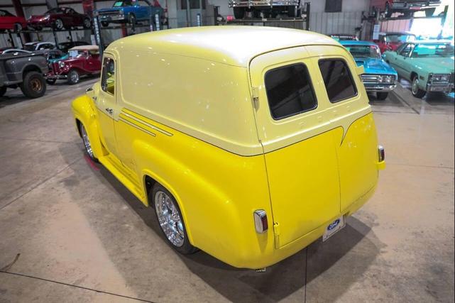 Photo of 1955 Yellow Ford F100