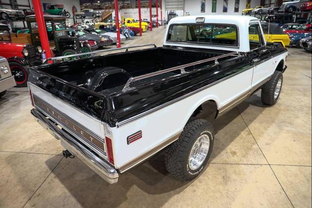 Photo of 1972 Black Chevrolet C20/K20