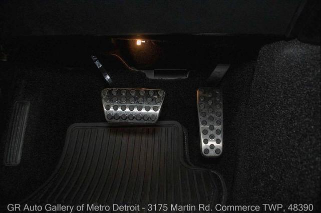 Photo of 2023 F8 Green Dodge Challenger