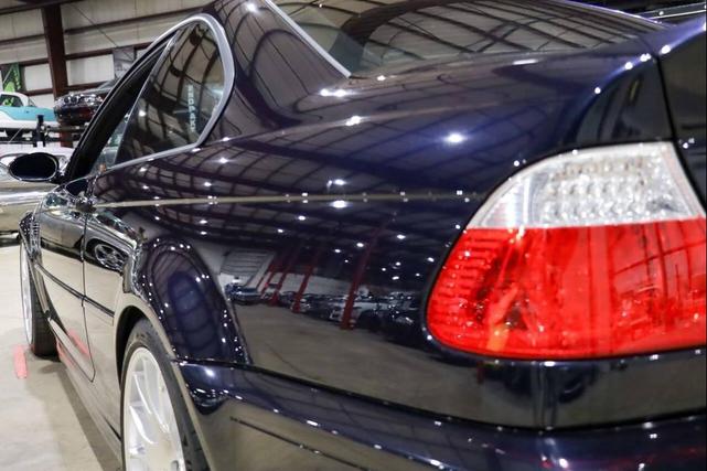 Photo of 2006 Blue BMW M3