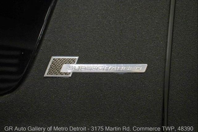 Photo of 2002 Black Cadillac Escalade EXT