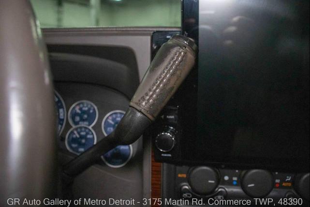 Photo of 2002 Black Cadillac Escalade EXT