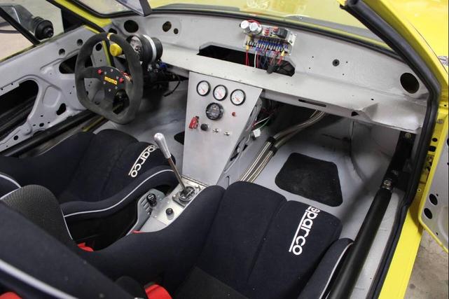 Photo of 1980 Yellow FIAT X1/9