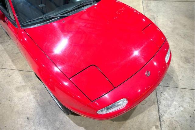 Photo of 1996 Red Mazda MX-5 Miata
