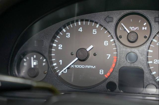 Photo of 1996 Red Mazda MX-5 Miata