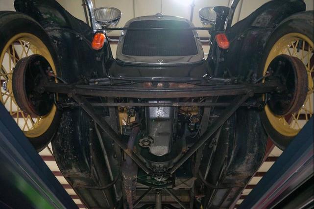 Photo of 1928 Yellow Ford Model A