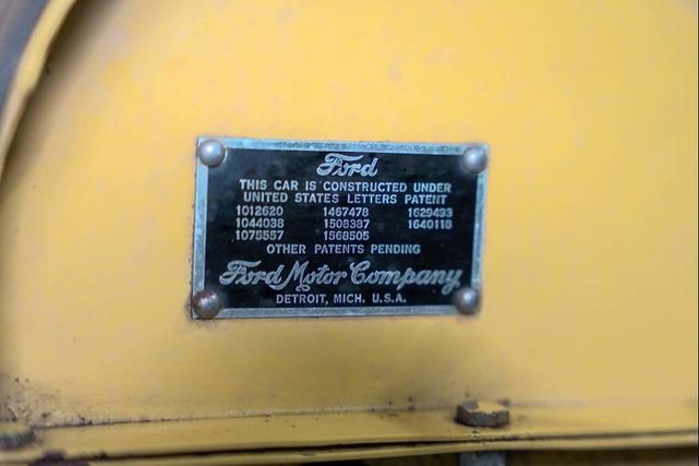 Photo of 1928 Yellow Ford Model A