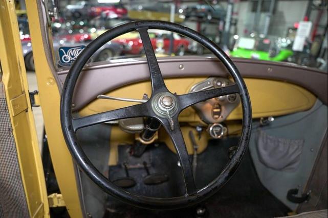 Photo of 1928 Yellow Ford Model A