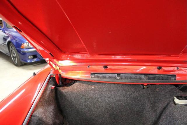 Photo of 1984 Red Porsche 911