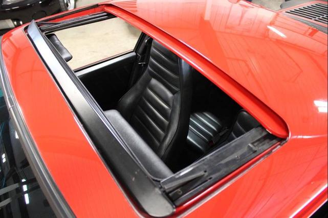 Photo of 1984 Red Porsche 911