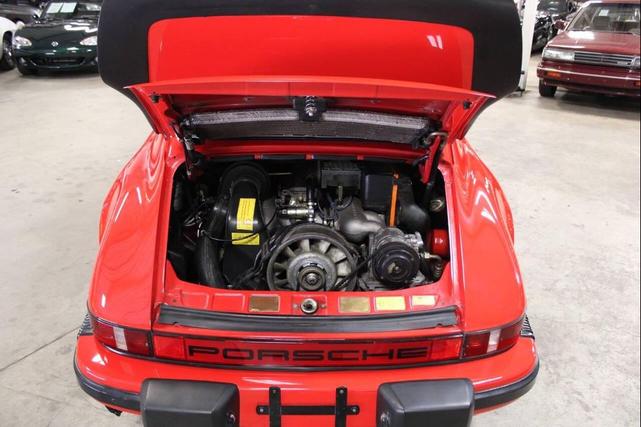 Photo of 1984 Red Porsche 911