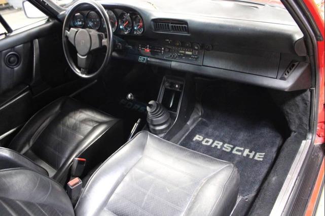 Photo of 1984 Red Porsche 911