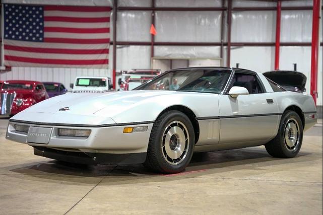 Photo of 1985 Silver Chevrolet Corvette