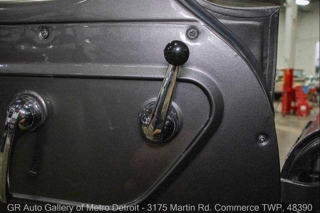 Photo of 1958 Dark Shadow Gray Metallic Chevrolet Apache