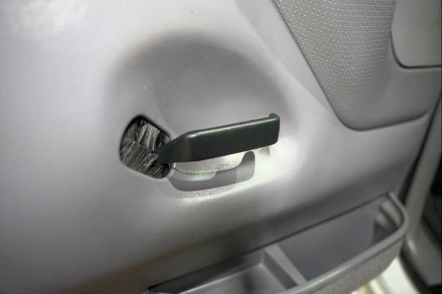 Photo of 1995 White Ford F-250