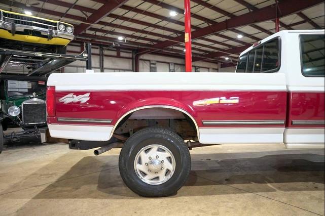 Photo of 1995 White Ford F-250