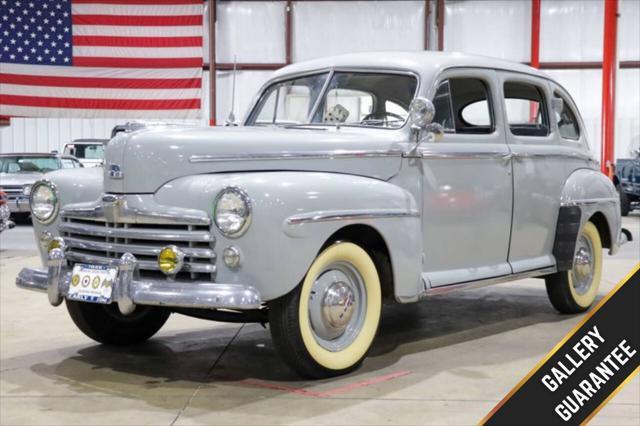 1948 Ford Deluxe