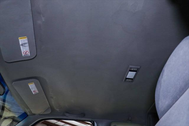 Photo of 1998 White GMC Sierra 1500