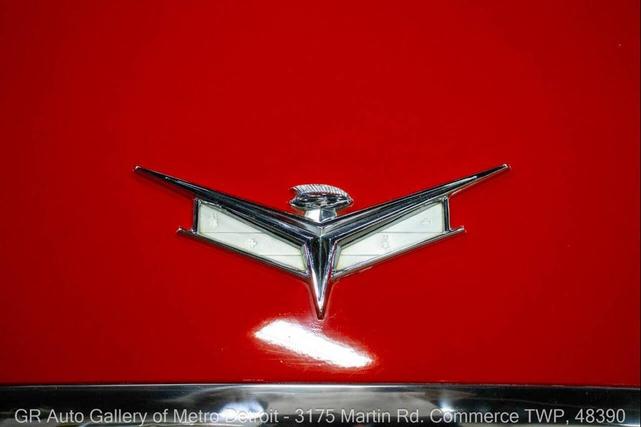 Photo of 1959 Artic White and Tampico Red Buick LeSabre