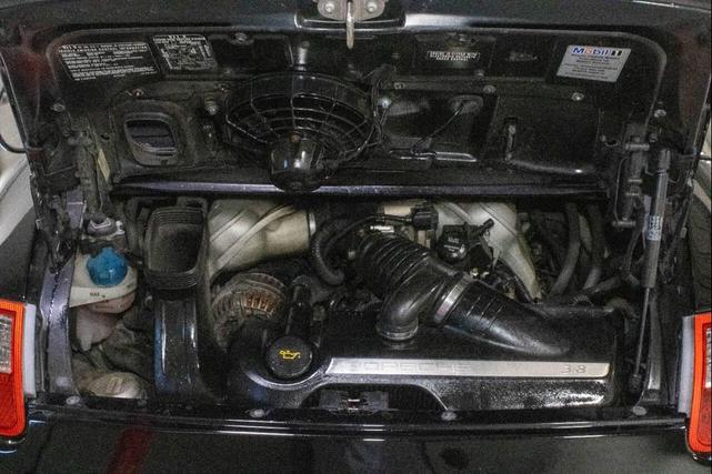Photo of 2006 Black Porsche 911