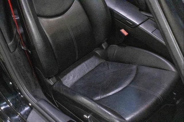 Photo of 2006 Black Porsche 911