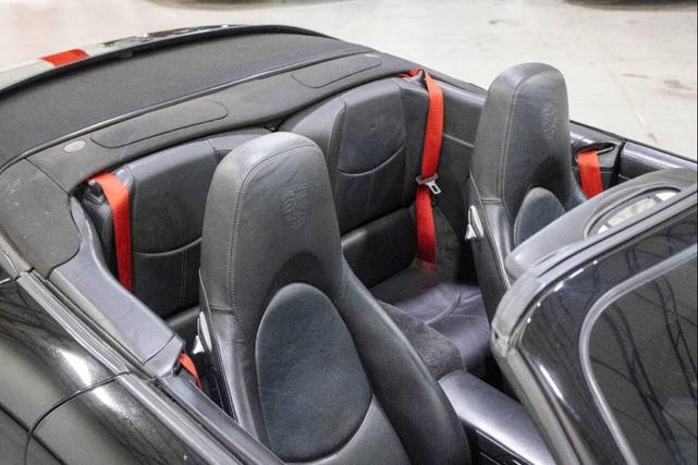 Photo of 2006 Black Porsche 911