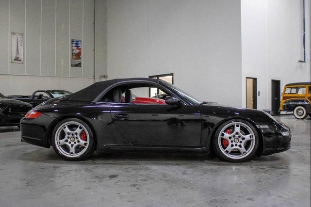 Photo of 2006 Black Porsche 911