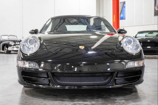 Photo of 2006 Black Porsche 911