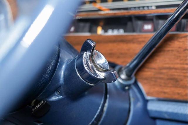 Photo of 1977 Blue Ford LTD