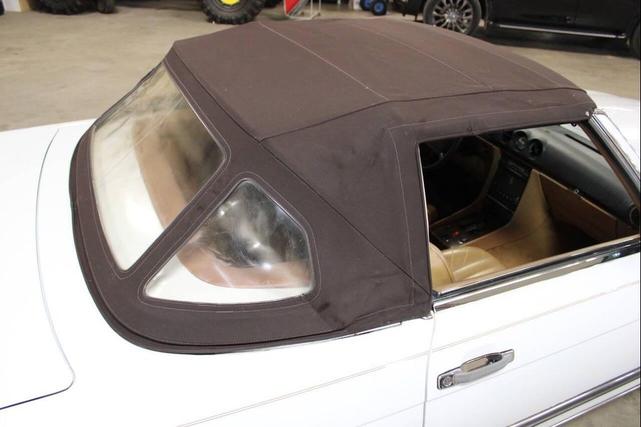 Photo of 1989 White Mercedes-Benz S-Class