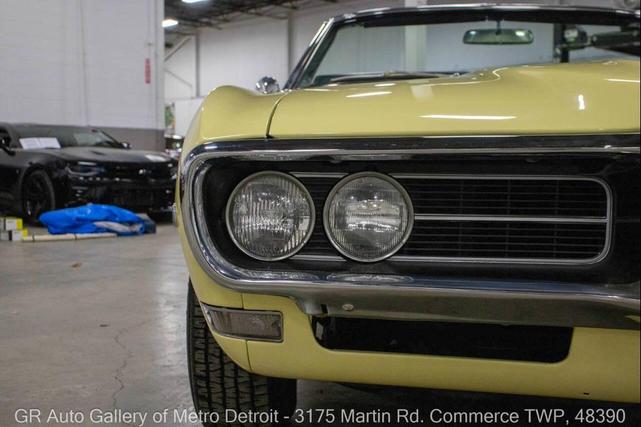 Photo of 1968 Mayfair Maize Yellow Pontiac Firebird