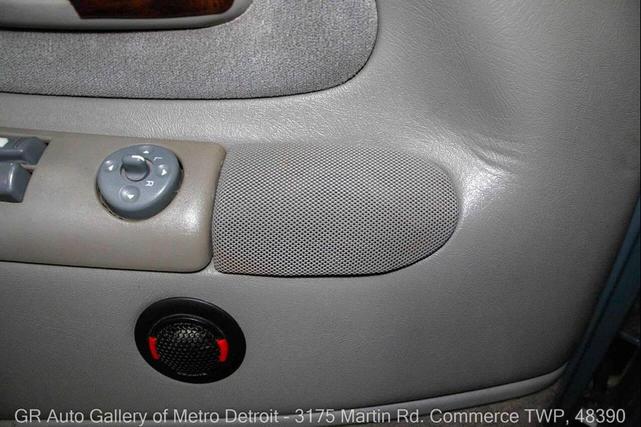 Photo of 1996 Gray Chevrolet Tahoe