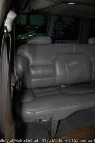 Photo of 1996 Gray Chevrolet Tahoe