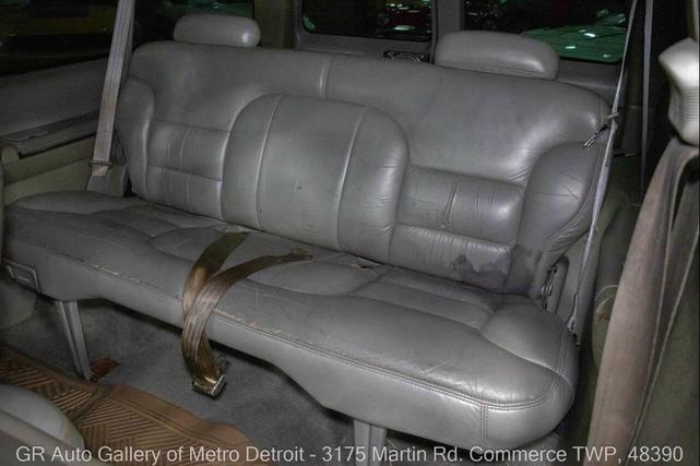 Photo of 1996 Gray Chevrolet Tahoe