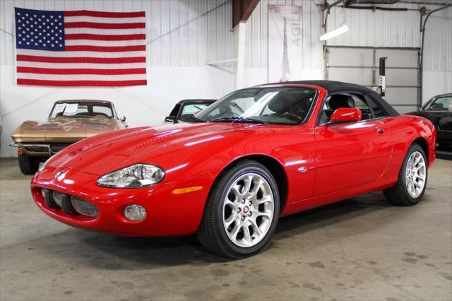 2002 Jaguar XKR