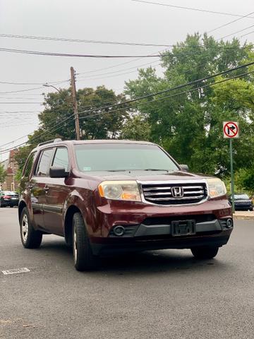 Photo of 2013 Burgundy Honda Pilot