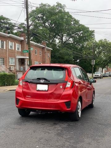 Photo of 2015 Red Honda Fit