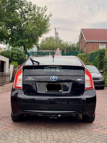 Photo of 2015 Black Toyota Prius