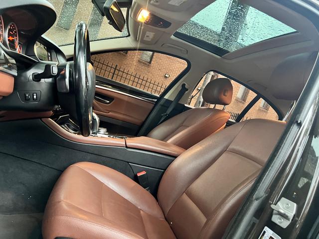 Photo of 2016 Brown BMW 528