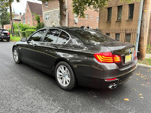Photo of 2016 Brown BMW 528