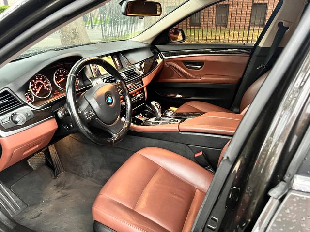 Photo of 2016 Brown BMW 528