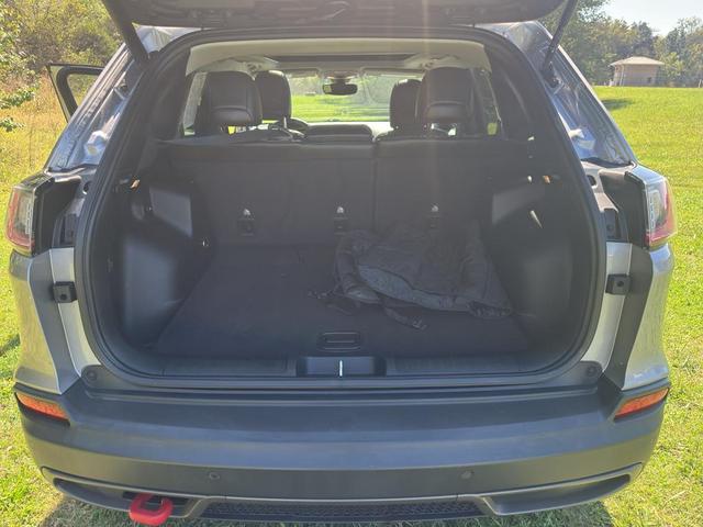Photo of 2020 Billet Silver Metallic Clearcoat Jeep Cherokee