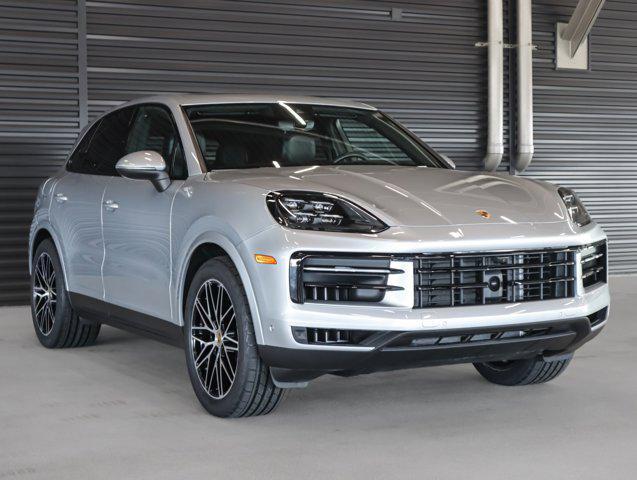 Photo of 2024 Dolomite Sil Porsche Cayenne