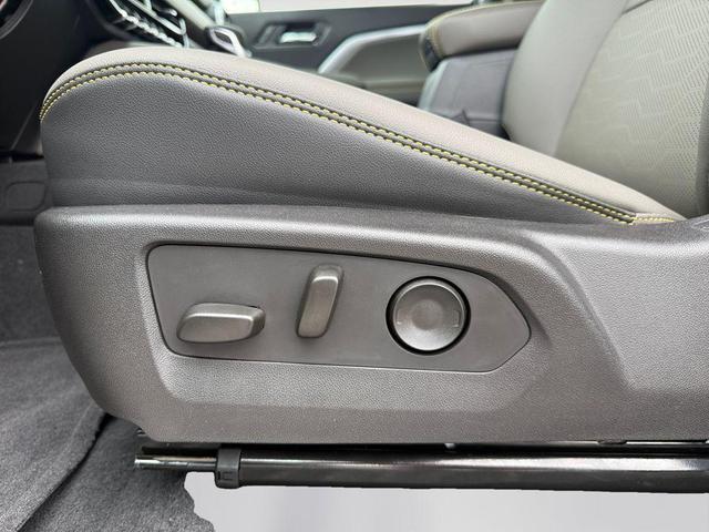 Photo of 2025 Sterling Chevrolet Colorado