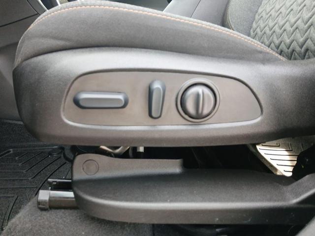 Photo of 2023 Blue Glow Metallic Chevrolet Equinox